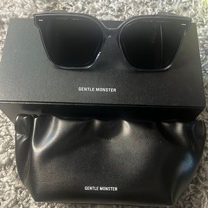 Gentle Monster SAL Sunglasses (was not FRIDA)